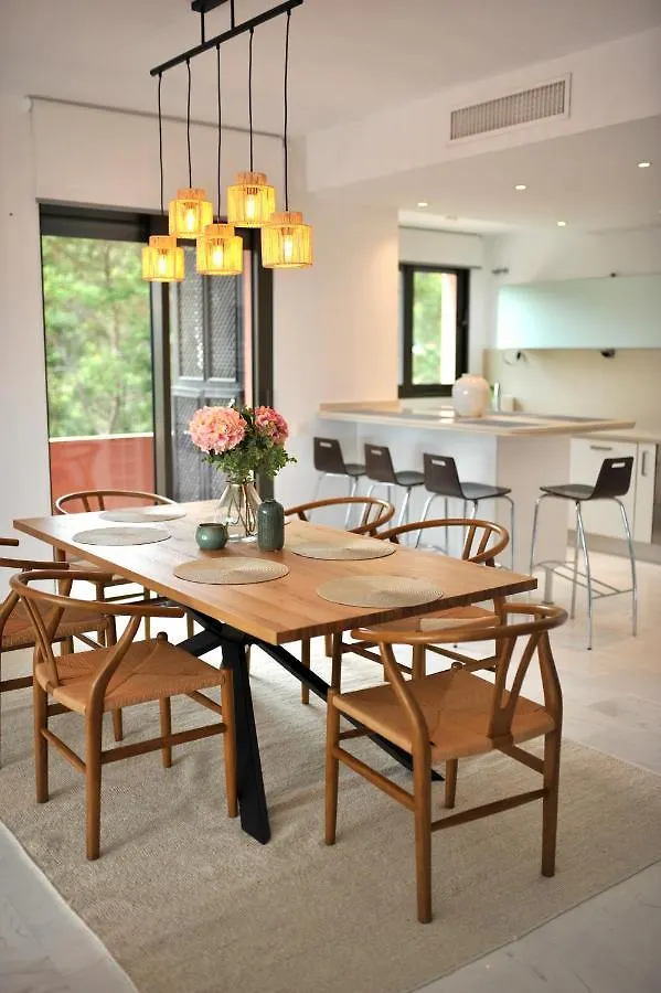 Bright Apartment In The Hills Of Elviria Malaga Spain