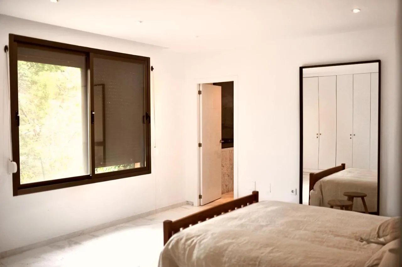 Bright Apartment In The Hills Of Elviria Malaga Spain